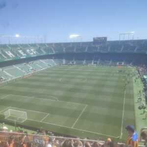 Viaje Elche Ches On Tour